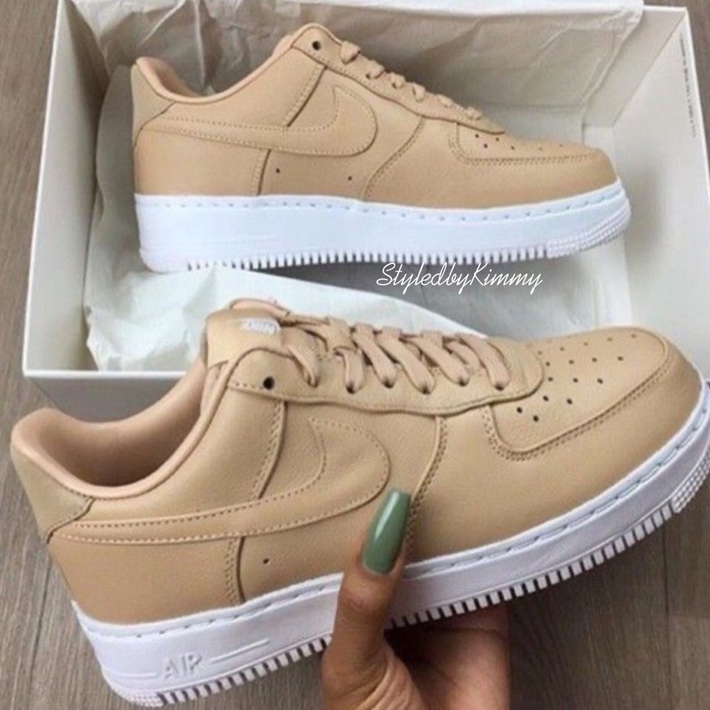 🌸 NIKE AIR FORCE 1 Sage Low Sneakers Shoes Beige - Picture 8 of 8
